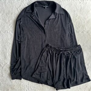 Fashion Nova black button up top/ shorts 2 pc set, size small